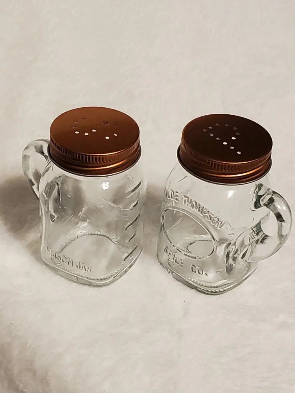 Vintage Mason Jar Salt & Pepper shakers Glass with Copper Lids EUC!